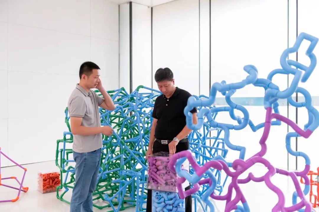 來雙奧館看龍勝管在“Colourful Cube”的藝術(shù)美學(xué)吧！